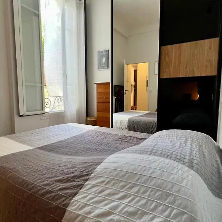 Bel 2 Pieces A Νίκαια